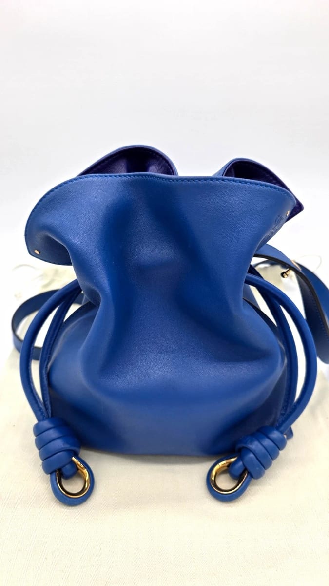Loewe Blue Flamenco, photo 1 of 18
