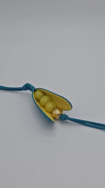 Loewe Leather Pea Pod Charm, photo 5 of 10