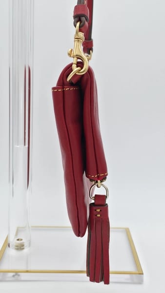 Dooney & Bourke Red Pebbled Leather Crossbody Handbag Zip Top Tassel, photo 3 of 10