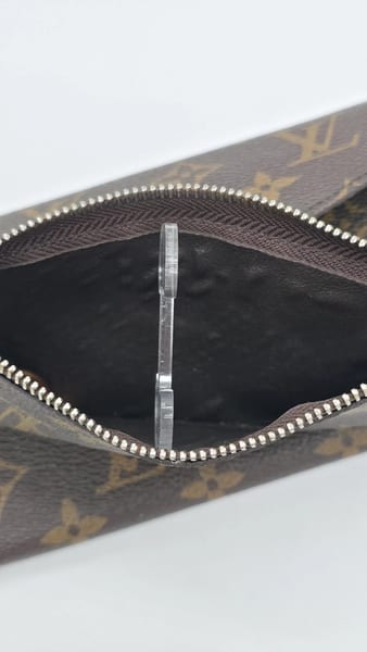 Louis Vuitton Monogram Long Wallet, photo 14 of 17